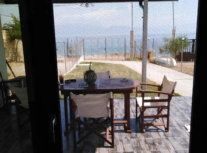 Βίλα σπίτι με σοφίτα μπροστά στη θάλασσα Τράπεζα