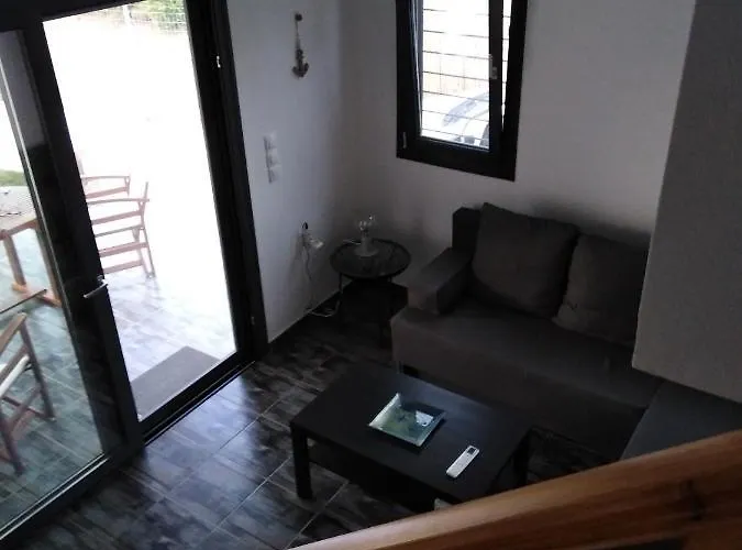 σπίτι με σοφίτα μπροστά στη θάλασσα Τράπεζα