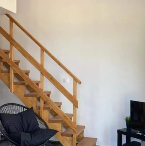 σπίτι με σοφίτα μπροστά στη θάλασσα * Τράπεζα