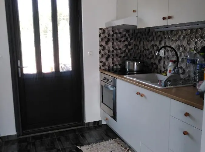 σπίτι με σοφίτα μπροστά στη θάλασσα Βίλα